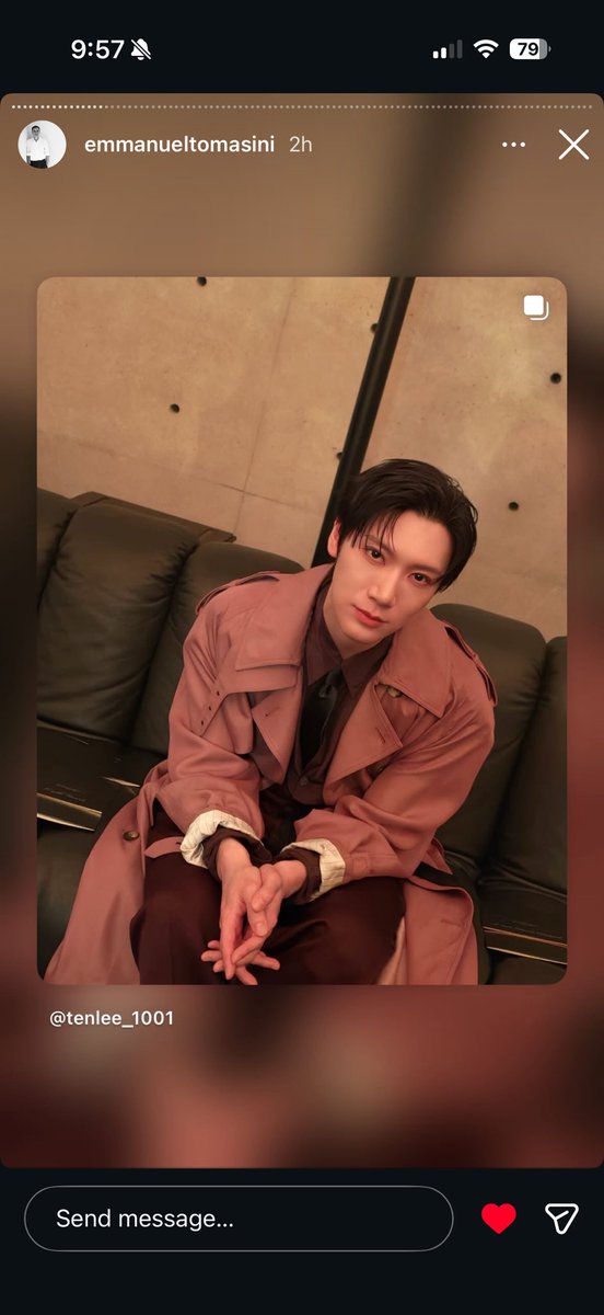 yourjeongcaron's tweet image. ตำนานมีคนแซะว่า PR เกาหลีฟอลเมนมันแต่ไม่ฟอลชี คำถามคือ แล้ว? ในเมื่อพี่มีทีม vip ของแบรนด์ กับแอคฟคะถ้ามีหน้าชีฮียังแชร์แล้วพี่ต้องแคร์ pr (ที่น้องว่า) ทำไม เป็น vip จริง ทำงานจริง ไม่ต้องปิดแอคหวีดค่ะ เปิดชื่อได้เลย ☺️

TENLEE WITH YSL MENs WINTER26 #SaintLaurentxTEN