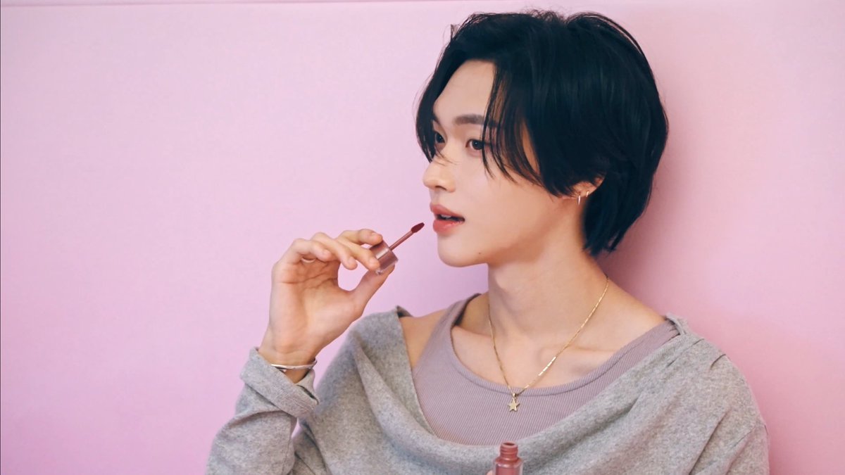 considerablelan's tweet image. 여리하찌폭닥력 뭔데 진짜 핥투핥이 애이불리 쇼핑을 해도 이 정도는 아닐듯.