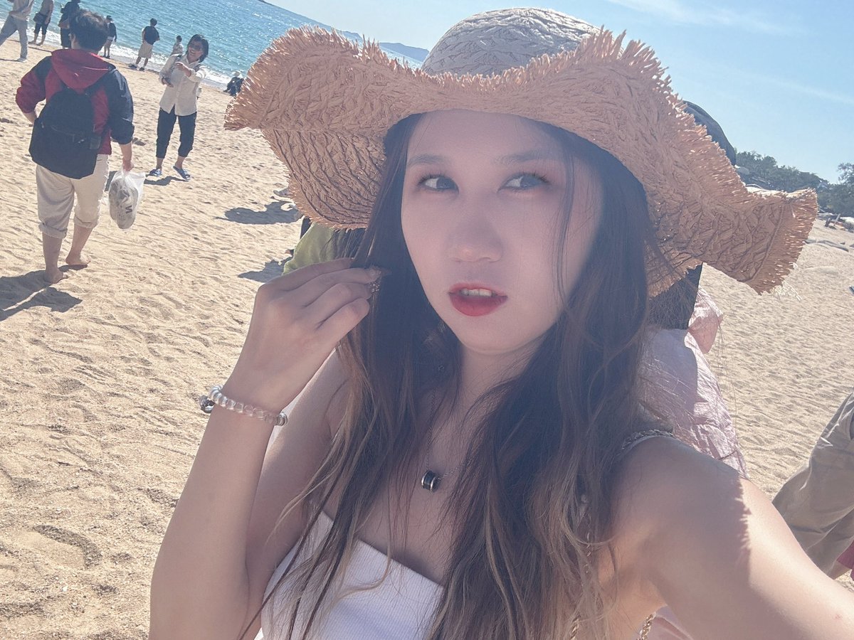 Ohmann张奥曼 tweet media