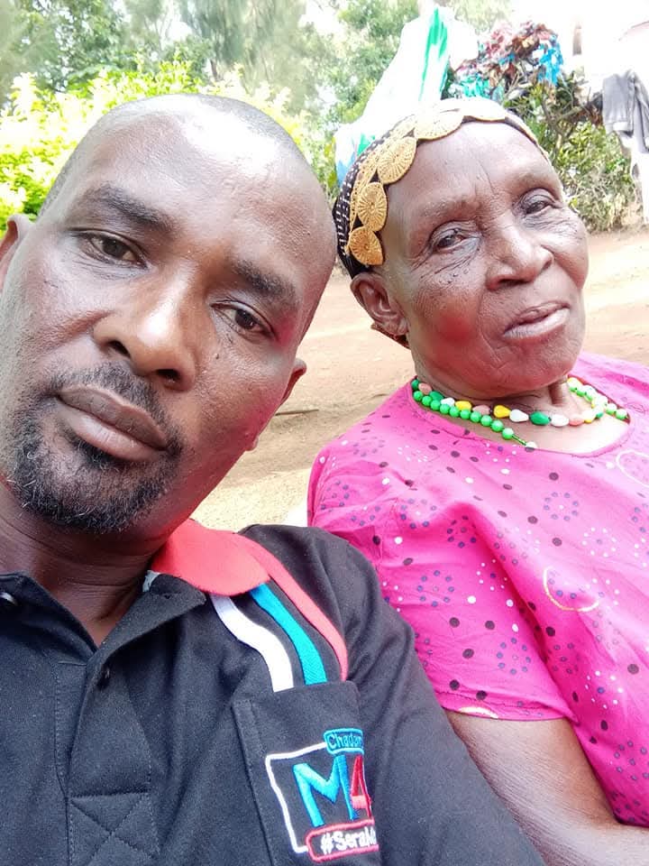 lucas_ngoto's tweet image. Bibi yangu kizaa mama angu ametangulia mbele za haki usiku wa kuamkia leo 28.1.2026
Tunamshukuru Mungu kwa zawadi aliyompa hapa Duniani.
Pole kwa mama angu na ndugu wengine kwa kumpoteza mtu mhimu maishani mwetu.
Mungu awe faraja katika kipindi hiki
R.I .P BIBI NYANOKWE