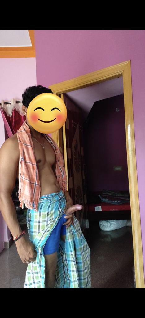sexy desimen (lungi guy) tweet media