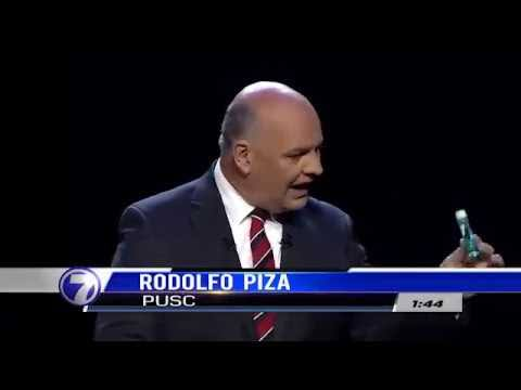 Ssantguz's tweet photo. Escojan su favorito #DebateTotal #DebateRepretel 

❤️Rodolfo Piza
🔁Juan Carlos Hidalgo https://t.co/Ae2WAz281P
