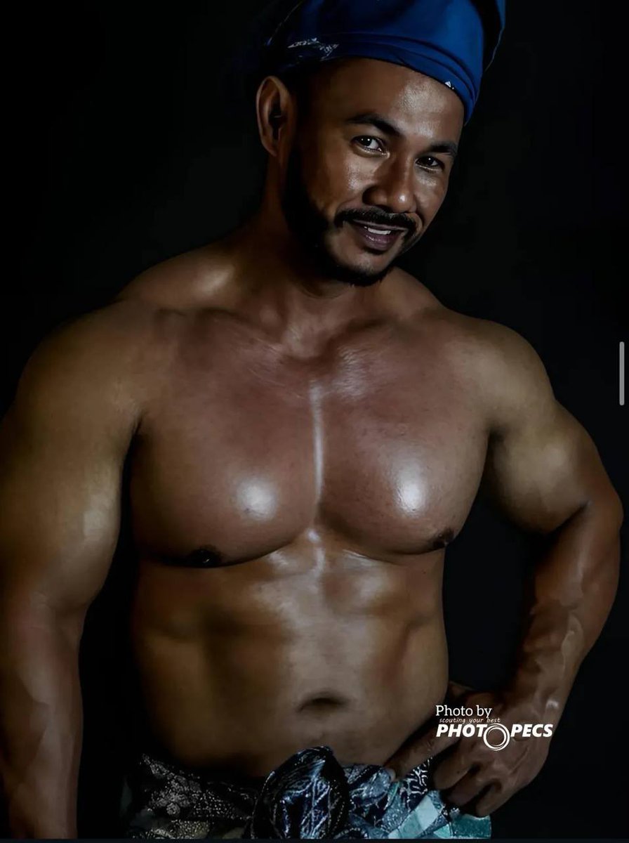 AsianMuscle tweet media