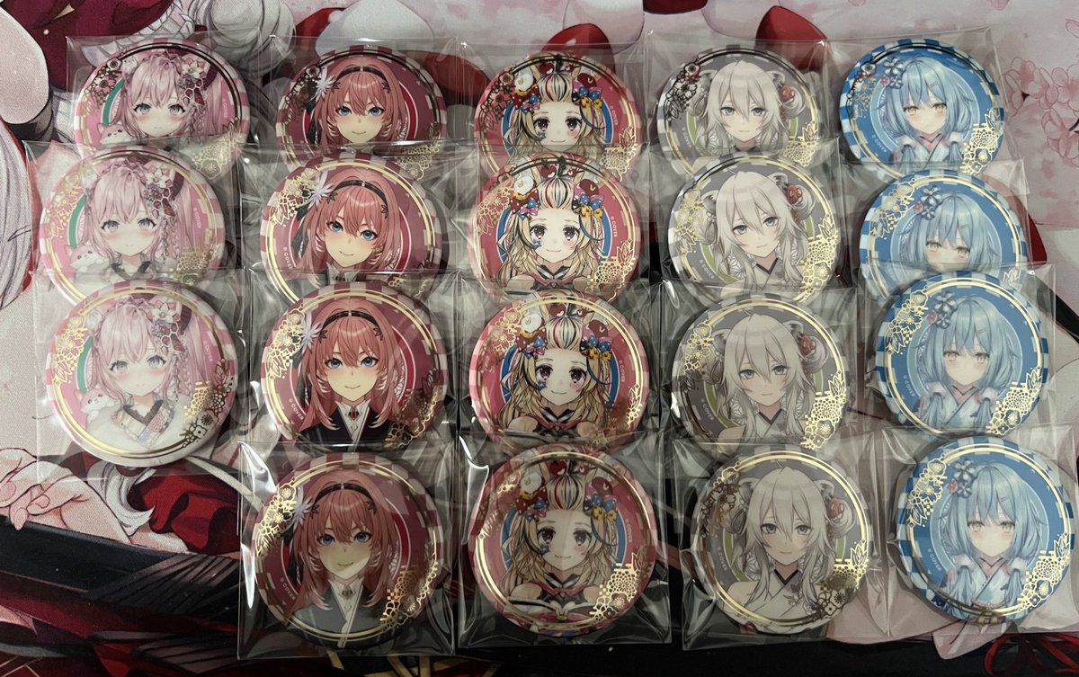 交換 ホロライブ hololive ランダム箔押し缶バッジ 正月衣装ver. 正月