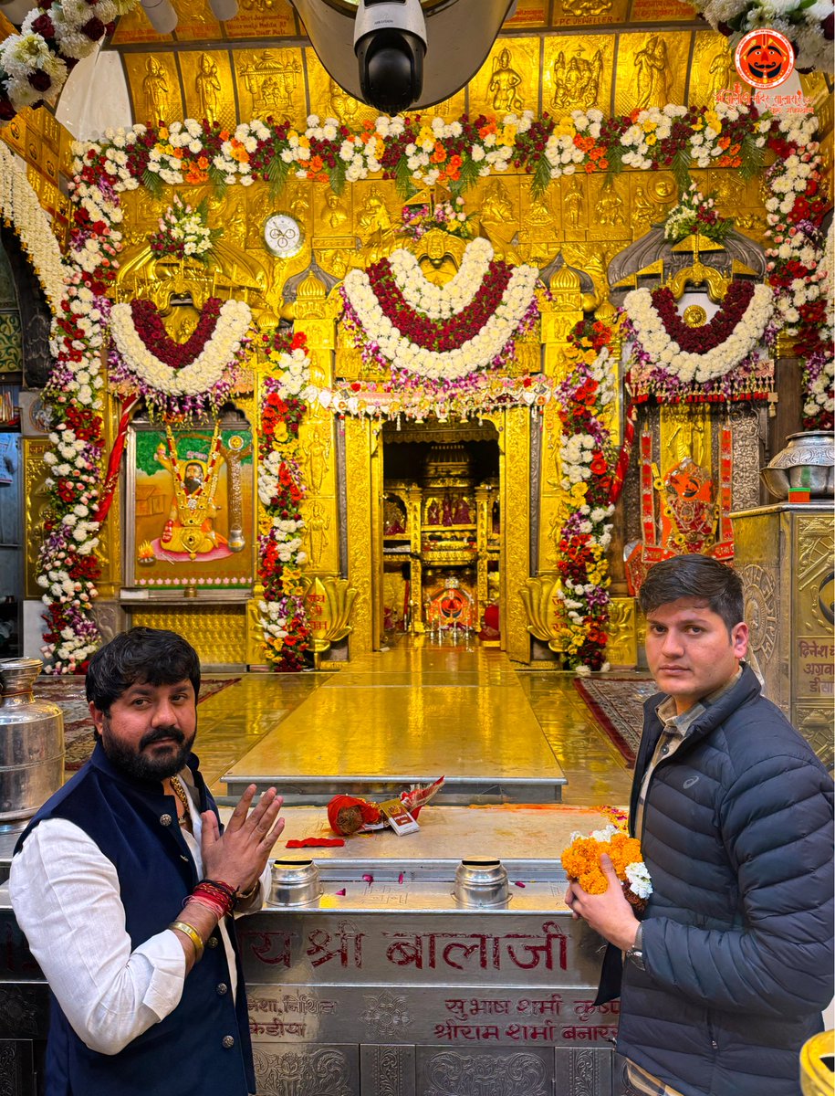 आज सीकर AAD. SP <a href="/RpsSandeep/">Sandeep Singh</a> संदीप जी व @vicky_jat_0464 ने किए श्री सालासर बालाजी महाराज के दर्शन और बालाजी महाराज का आशीर्वाद लिया ।
#salasar #salasarbalaji #tarunpujari #tarunpujariofficial #sikarpolice 
<a href="/RpsSandeep/">Sandeep Singh</a> @vicky_jat_0464 @sikar.police @sikar.diary @aapnosikar