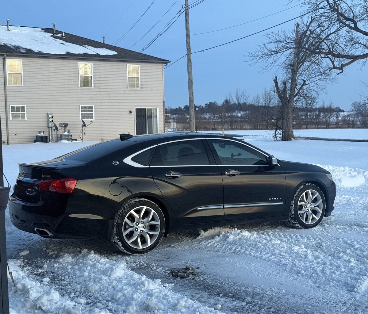 IAM_CLONDON's tweet photo. @chevrolet Gotta keep her clean even in the snow!
#chevy #chevrolet #impala https://t.co/jrzEHt7JC3
