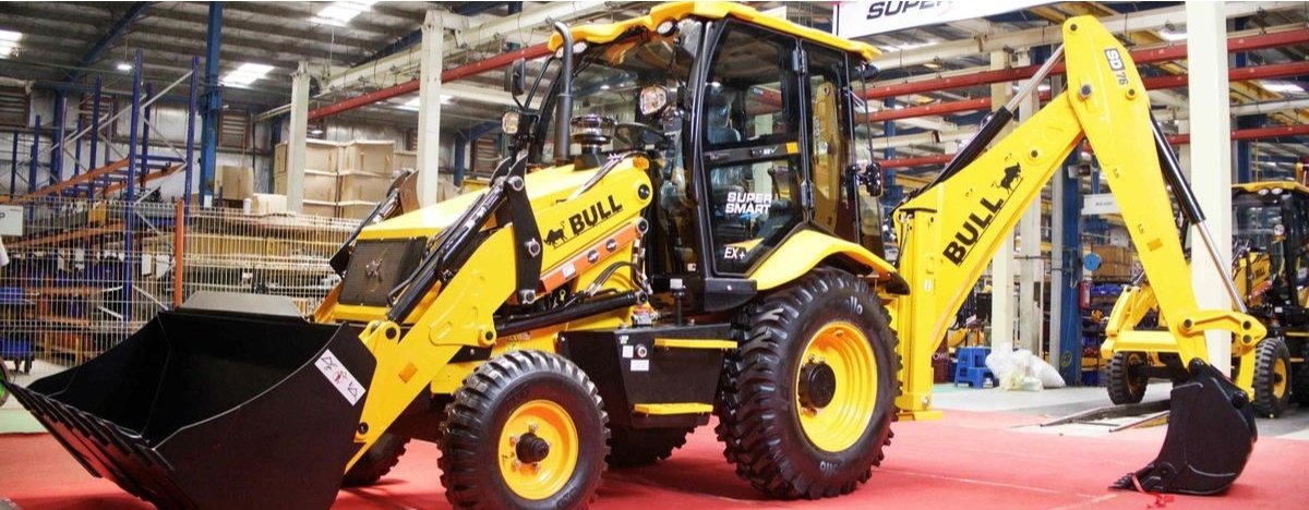 TnInvestment's tweet image. #UnionBudget to be presented on Feb 1 is expected to propose an incentive scheme of over Rs 13,000 Cr for the Construction equipment sector

- #TamilNadu houses manufacturing plants from leading construction and related industries like

#Caterpillar India
#Schwing Stetter
#Bull