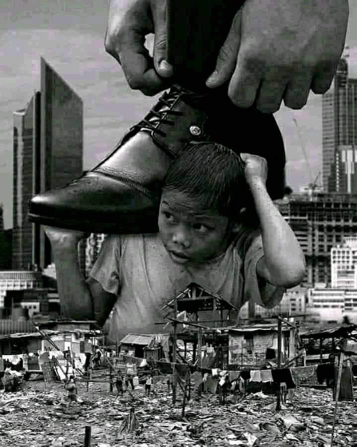 ہمارے پاس کچھ بھی نہیں ہےمگر ہمارے پاس ایک غرور ہے 
ہماری ایک بین الاقوامی پہچان ہے کہ ہم اسرائیل کو تسلیم نہیں کرتے 
ہم فلسطین کے ساتھ کھڑے ہیں اب ہمارے کندھے پر رکھ کر فلسطین کے خلاف بندوق اٹھے گی 
وہ جو ہمارا غرور تھا ہماری شناخت تھی وہ ہم سے چھین لی گئی لیکن