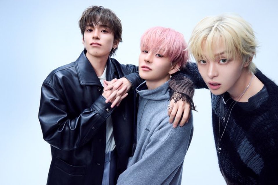 人の肩（歳上）に手をかけることに慣れていなさそうな朝光さんも良い