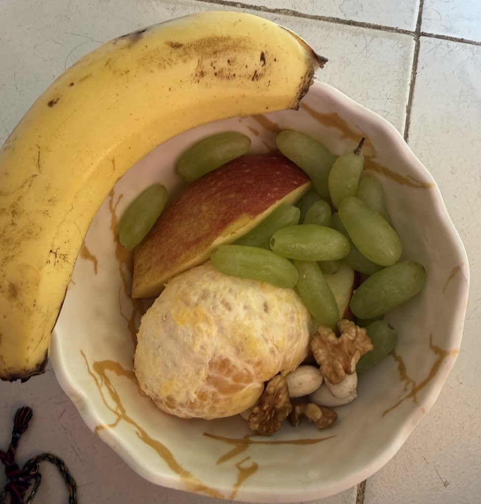 Maahi 🌸 tweet media