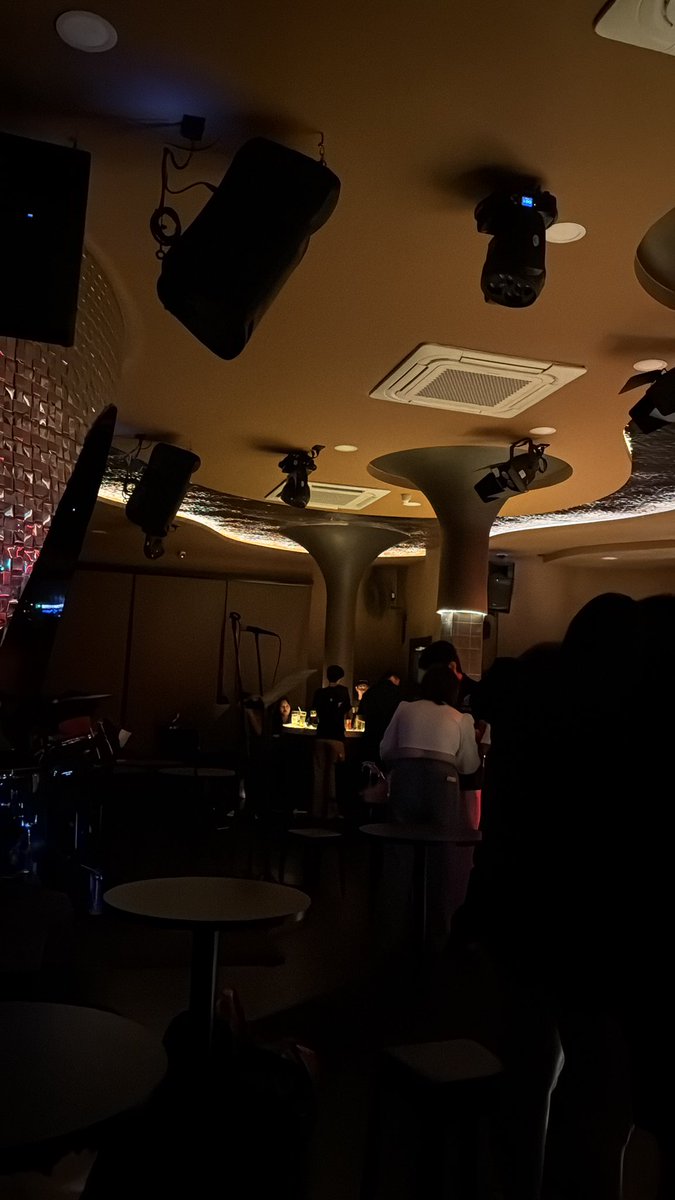 Air (@airbkkgo) on Twitter photo 