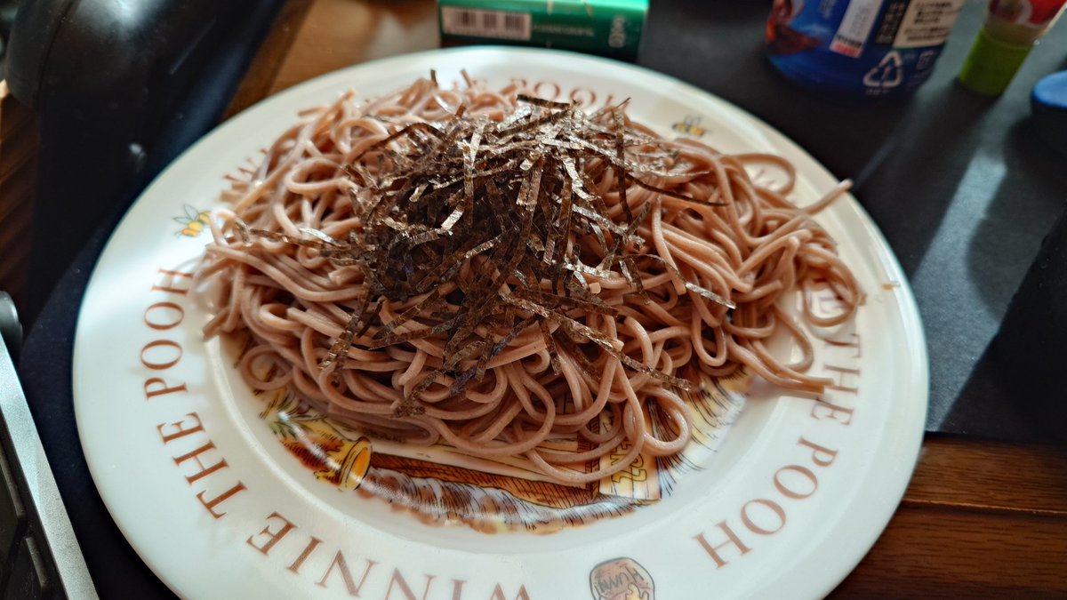 ざるそばを茹でて、食べました🤗
美味しかったです😌
#おうちごはん