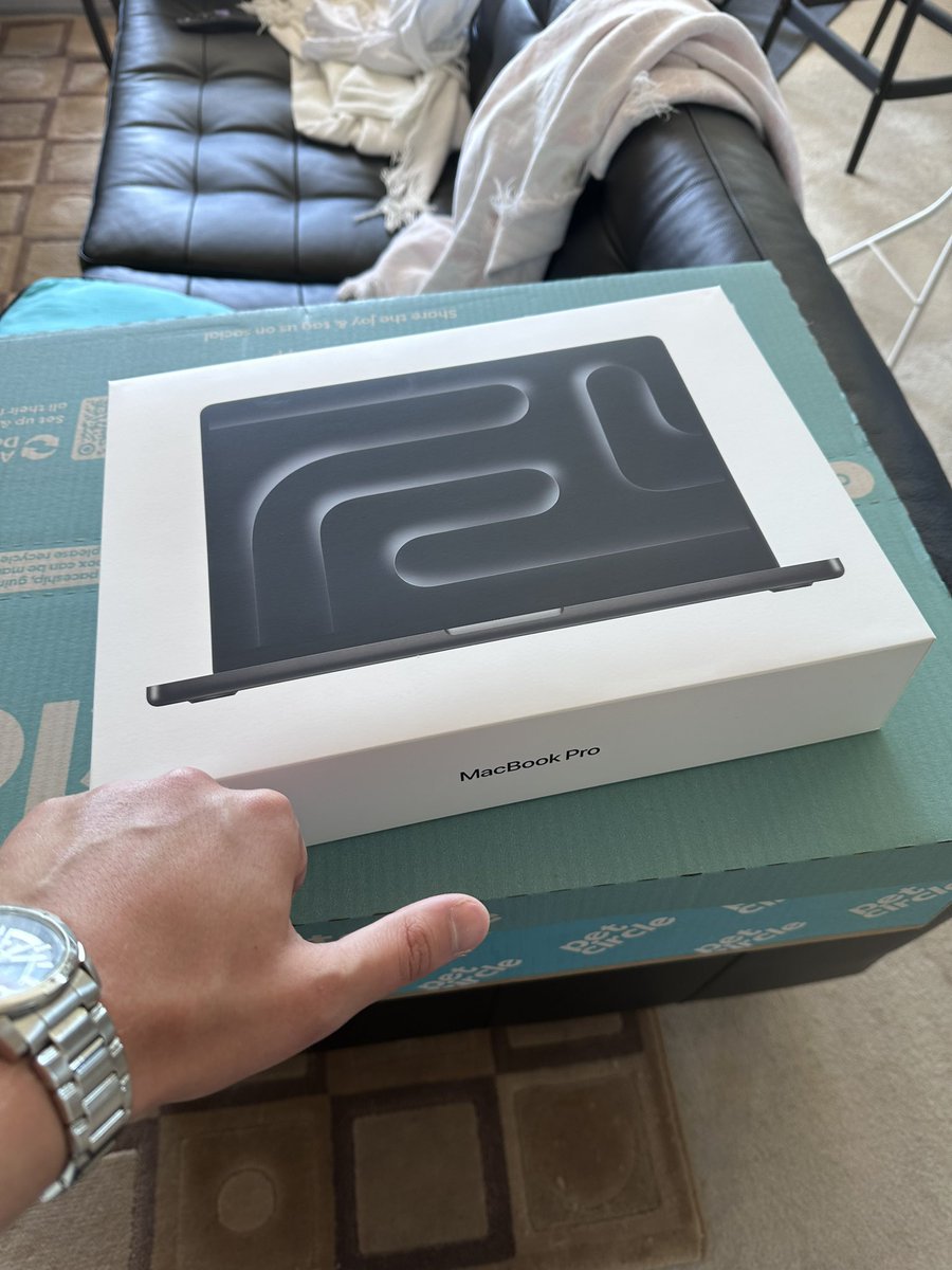 AyceAntonio's tweet photo. gonna make my first M on this mf on bro https://t.co/N65vGjWZi0