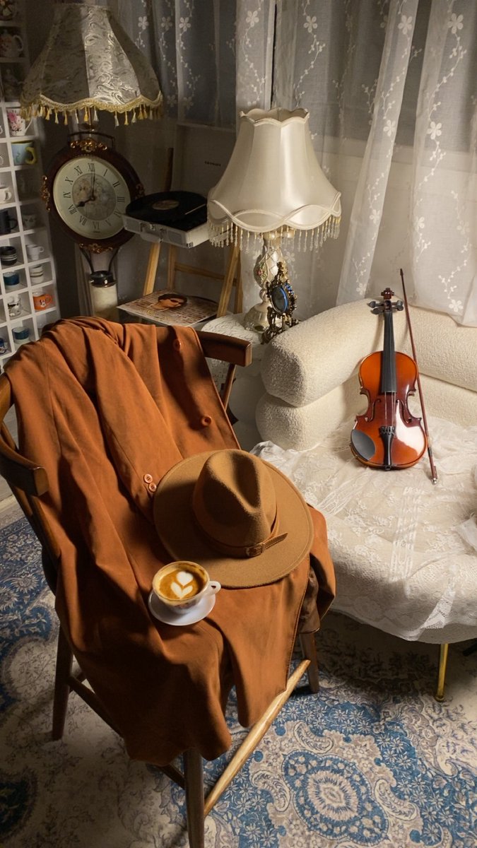 مُذَنَّب🎻☕️ tweet media