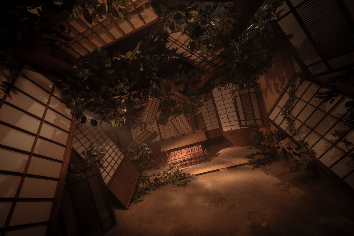 イマーシブレストラン #狼ノ宴 
一部美術を製作させていただきました！

山梨県丹波山村にて🐺
immersivelab.jp/Okami_no_utage…