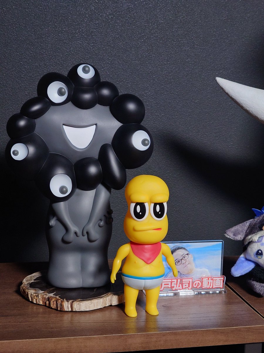 買いに行けなかったピーナッツくんのソフビ届いた. これ値段5倍にして