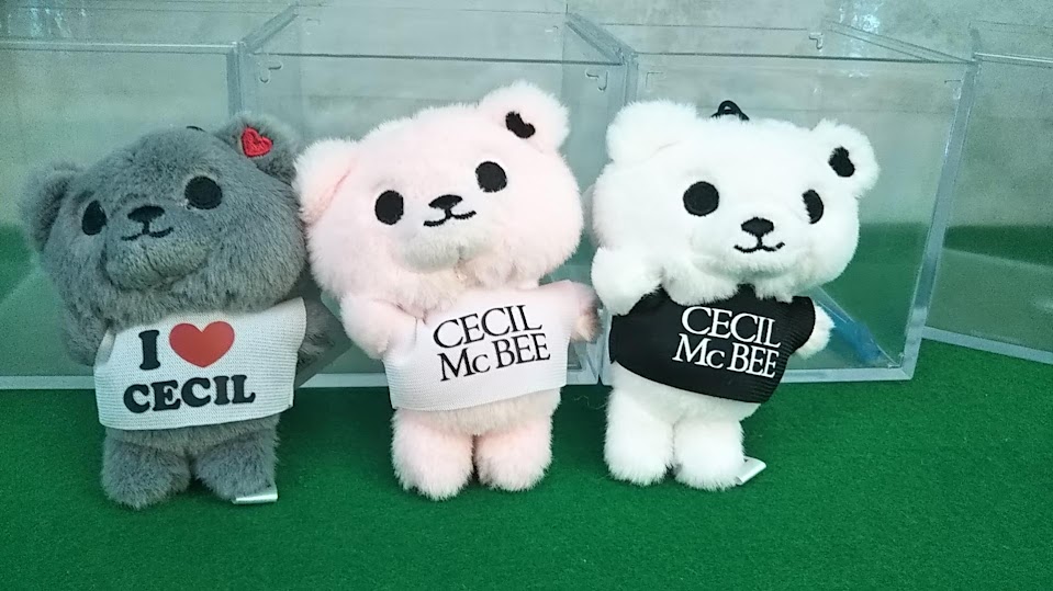 ☆セシルマクビー CECIL McBEE スーパーロマンチック ブラック テディベア マスコット ストラップ 2個 箱付 CECIL McBEE（ セシルマクビー）の「【CECIL McBEE / セシルマクビー】 ベアランチトート WEB限定（トートバッグ）」 - WEAR CECIL McBEE ホワイトクママスコット