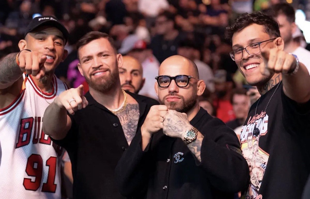 ChickenKingMMA's tweet image. Jean Silva actually has the emotional intelligence of a woman for unfollowing Ruffy