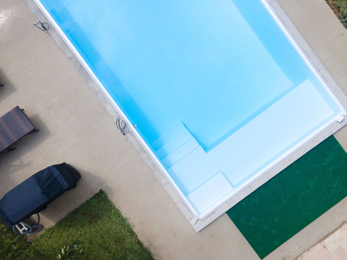 Hochwertige, moderne Schwimmbadkonstruktionen.
Verwandeln Sie Ihren Garten in eine private Wohlfühloase 🌿📩 Jetzt beraten lassen &amp; Traumpool starten! garten-gestaltung.wien/kontakt/