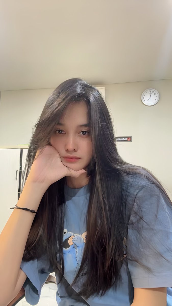 agnescene tweet media