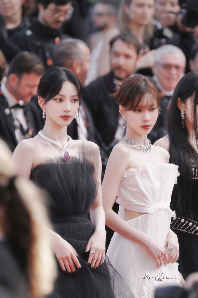 lovingujimin_'s tweet image. 