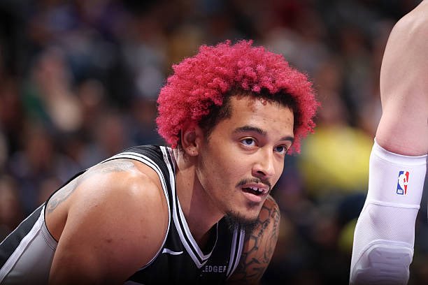 Jeremy Sochan and his camp have received permission from the Spurs to explore a new home away from San Antonio, per <a href="/TheSteinLine/">Marc Stein</a> 

“League sources say that Jeremy Sochan and his representation have received permission from the Spurs to explore the landscape for a potential new