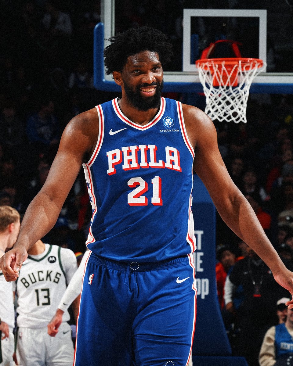 Joel Embiid over his last 5 games:
32.4 PTS
10.4 REB
5.4 AST
52.4 FG%