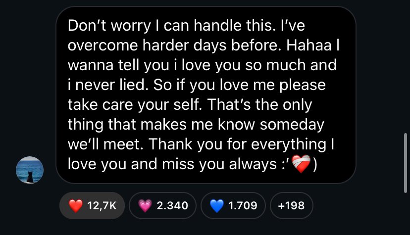 flimnamtan's tweet image. i just remembered this, best girl with a golden heart. it breaks my heart so much that she has to face these people... i hope she never forgets that we are here and she will never be alone 

please do not engage with haters, just block and report.