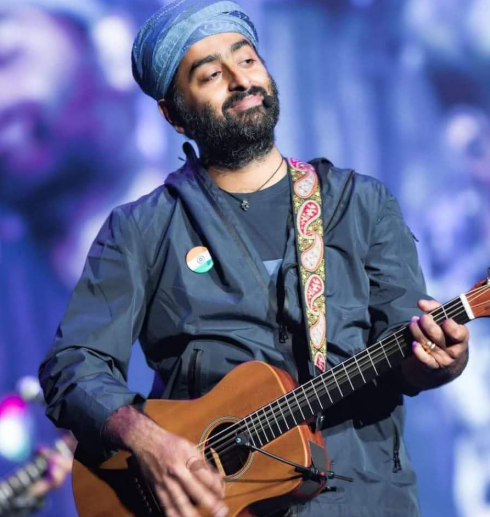 🎶 A chapter ends, a legacy continues.

Arijit Singh announces his retirement from playback singing, calling it “a wonderful journey,” as he returns to his roots in Indian classical music. 🙏✨

#ArijitSingh #IndianClassicalMusic #PlaybackSinging #MusicJourney #legend