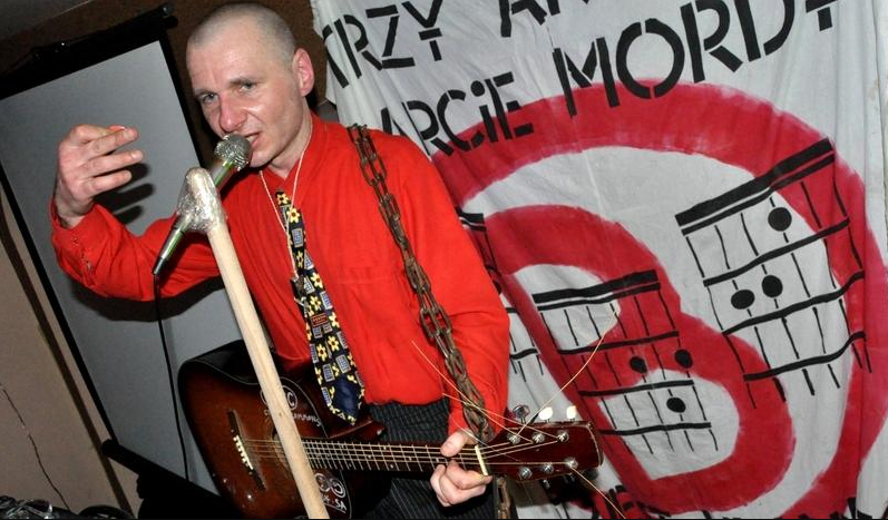 Adam Surdek tweet media