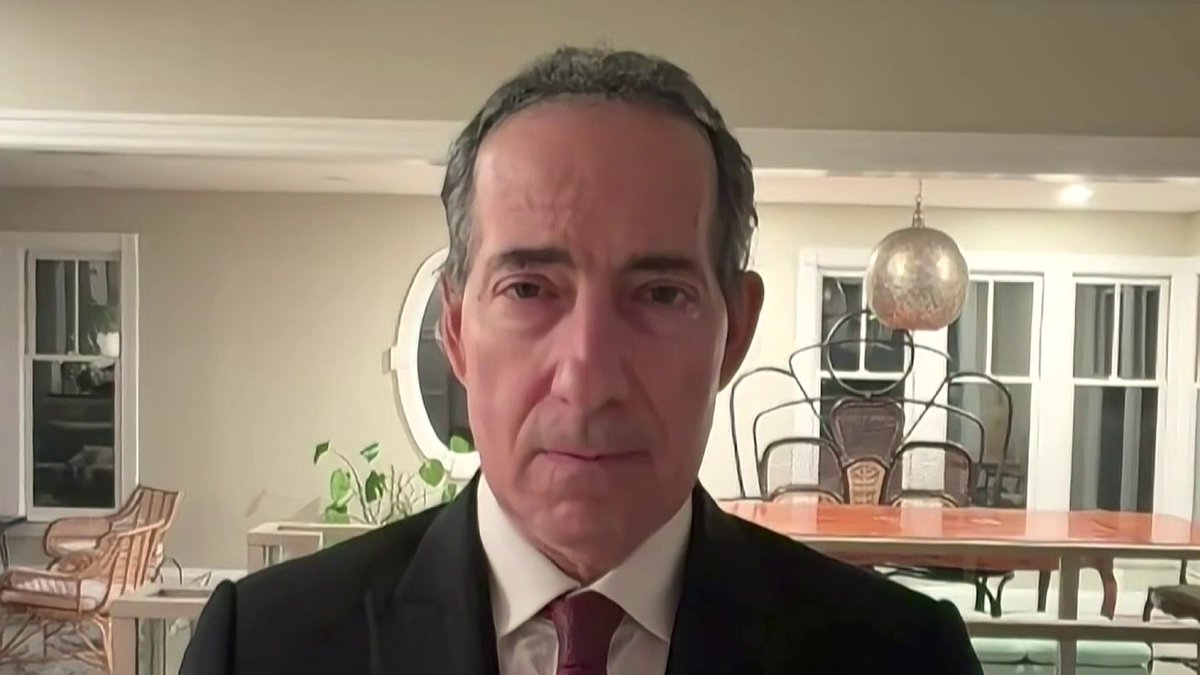 .<a href="/RepRaskin/">Rep. Jamie Raskin</a>: The fatal shootings of Good &amp; Pretti are ‘a massive assault on civil liberties’ bsky.app/profile/lastwo…