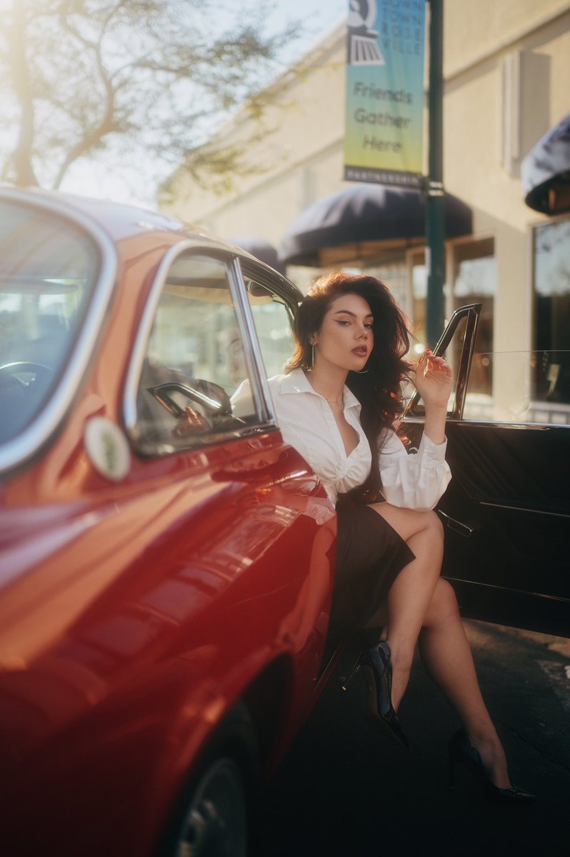 caliallstaring's tweet photo. Sony A7iv Zeiss 35mm F1.4 Classic Car Portraits ☀️🚗 #retrocar #photograghy #vintage https://t.co/TIdWmcHB4Y