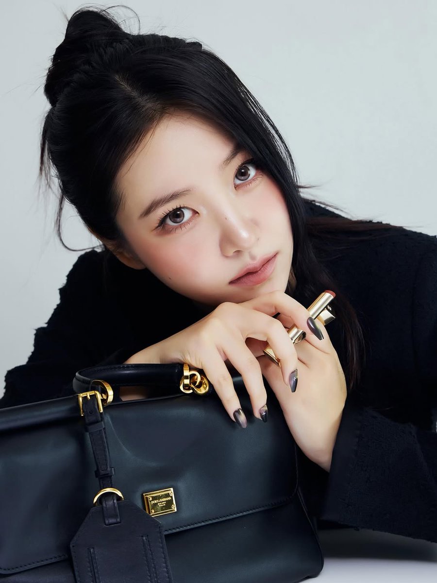 YERI X DOLCE&amp;GABBANA BEAUTY