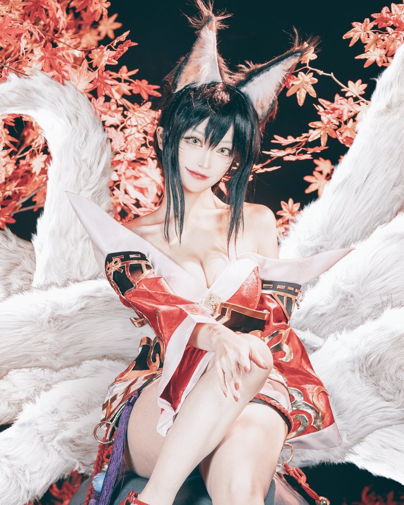 yeeeehanna's tweet photo. Chinese new year! https://t.co/8K8PNV2n6M