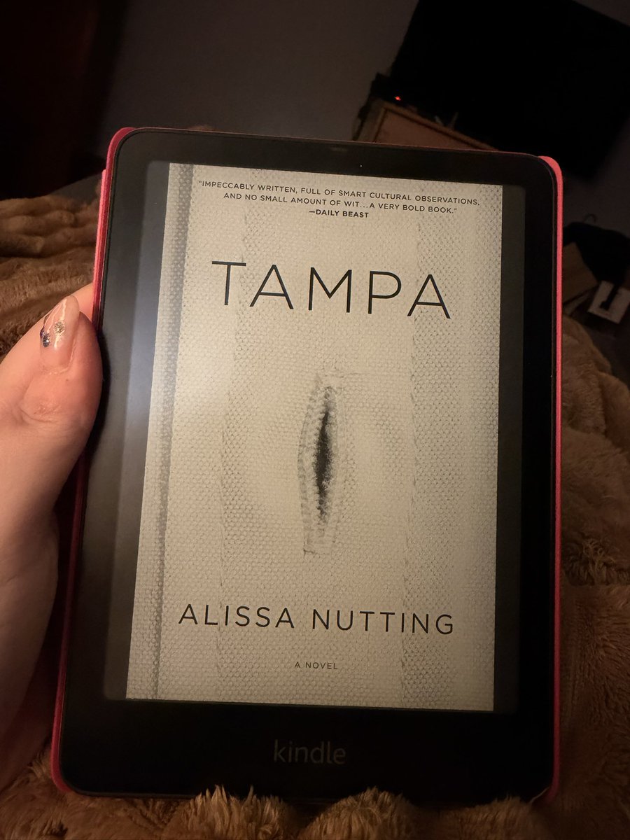 Cass •• Go Follow New Account : @cassvtuber tweet media