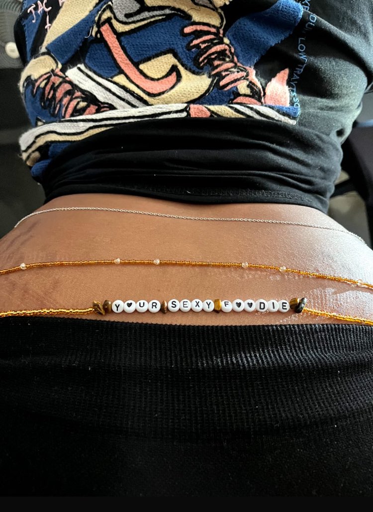 PeeJay_8:28 tweet media