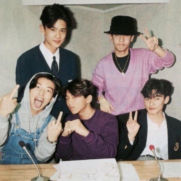 혼자 왜이러세요