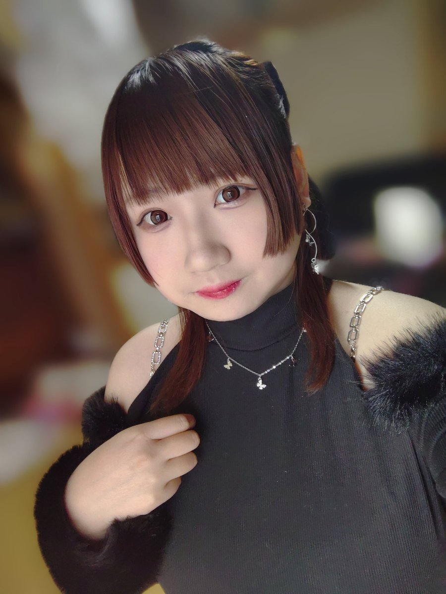 アベイルへお買い物しに 行ってきました✨️ こんな感じの系統初めて