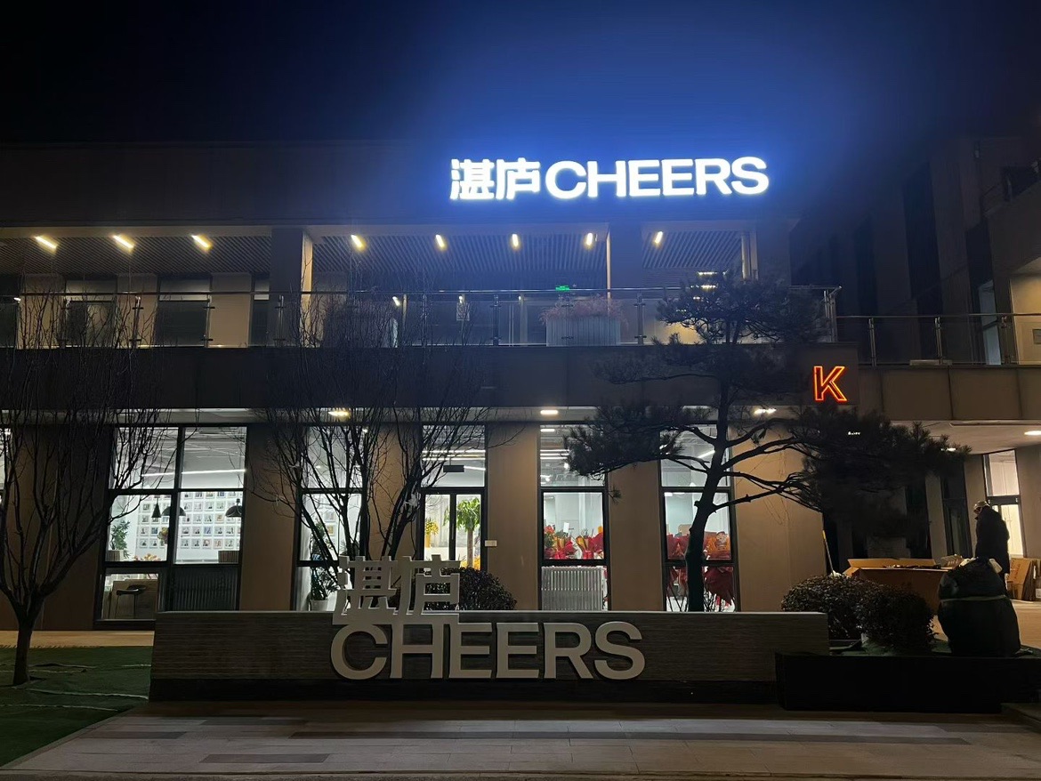 Cheers Publishing tweet media