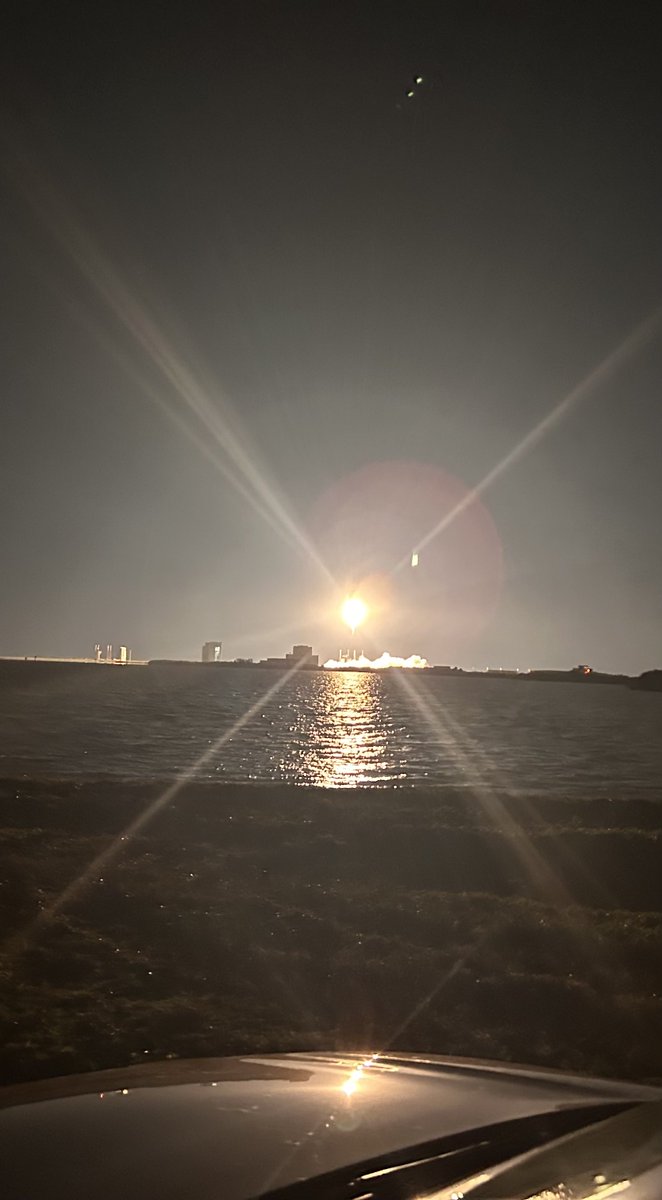Not many life experiences match the majesty of a rocket launch in the pitch black darkness of the cold night sky. Views from the NASA Causeway between Cape Canaveral Space Force Station and NASA KSC of ⁦<a href="/SpaceX/">SpaceX</a>⁩ Falcon 9 launch of GPS III-9 for ⁦<a href="/USSpaceForce/">United States Space Force</a>⁩