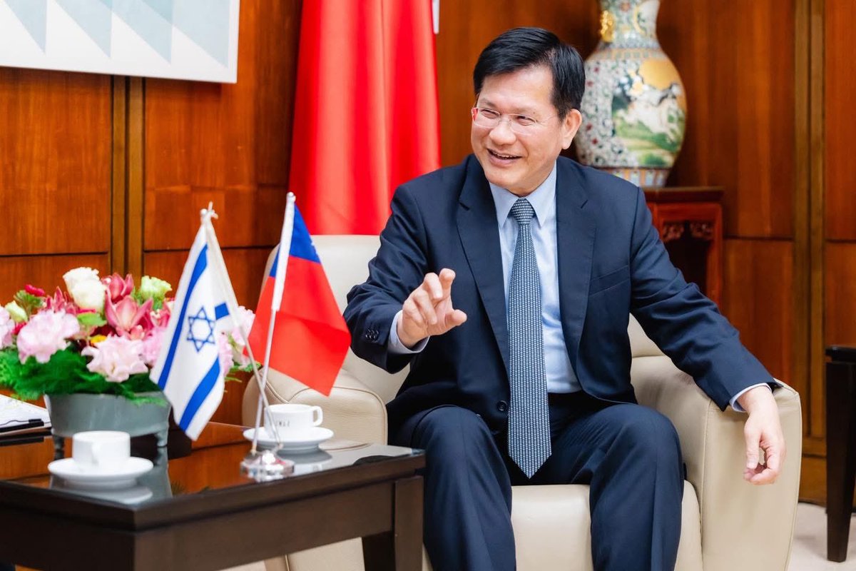 chia_lung's tweet photo. Welcomed former Israeli Minister of Religious Services @MatanKahana &amp; the IDSF delegation to MOFA. #Taiwan &amp; #Israel share democratic values &amp; tech strengths. We look forward to deeper cooperation in AI, innovation &amp; partnerships with like-minded allies. https://t.co/sp2uQixkDN
