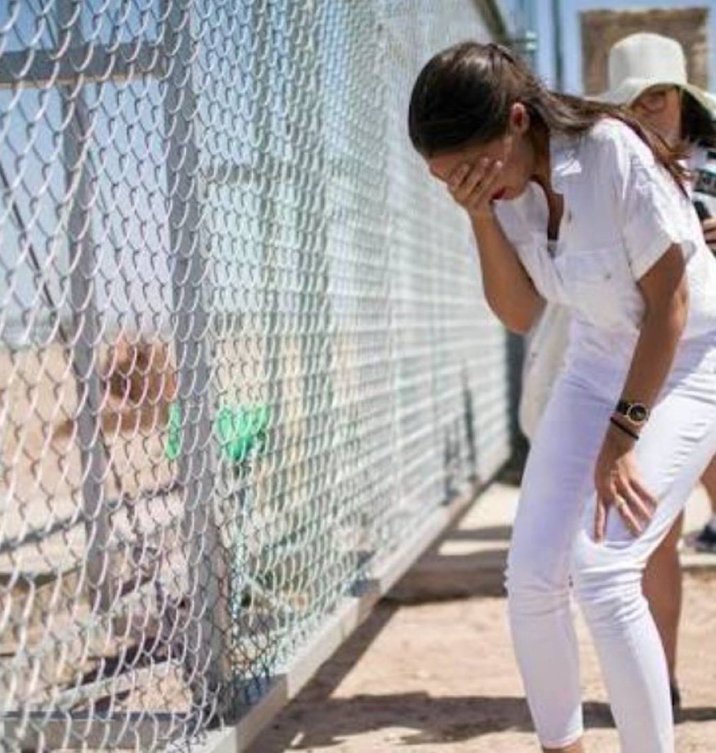 JeffRoseTV's tweet photo. @AOC You’re right, AOC. It is no coincidence…

…because it was completely staged.

You know, like this: https://t.co/CZ9BkbgIgZ