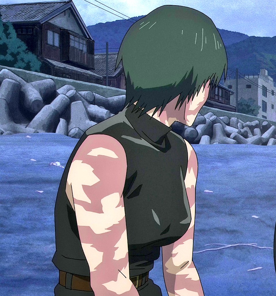 _makidelrey's tweet image. will die in the hill that this was Nobara's turtle neck top, and then Maki, after Shoko healed her, went to see Norbs in coma, and when she started getting dressed to go, grabbed that tank top with the idea of give it back to Norbs when she wakes up, holding onto that promise