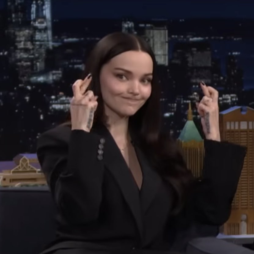 decodedove's tweet image. DOVE CAMERON ALBUM IN 2026????!