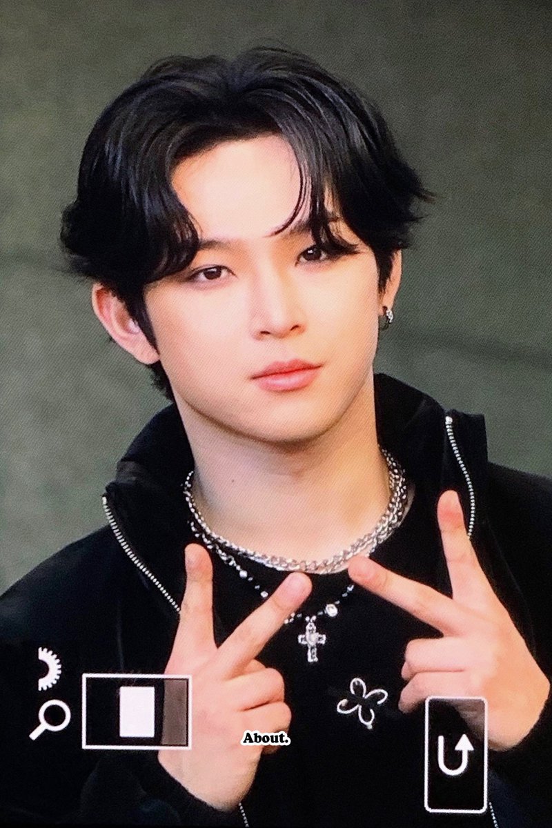 About_726's tweet photo. 260128

🖤🖤🖤🖤🖤

#원어스 #ONEUS #이도 #김건학 #LEEDO https://t.co/04isyd6FD8
