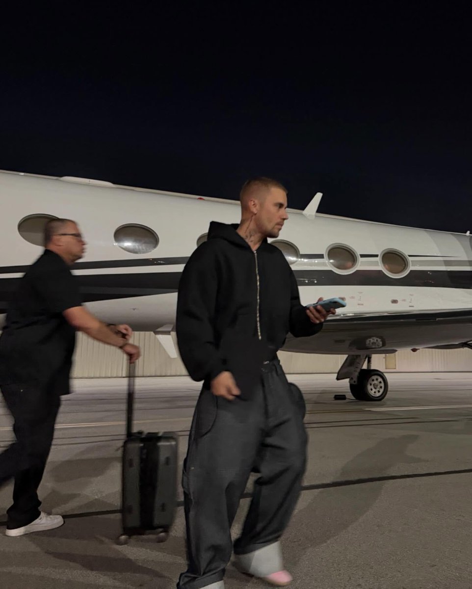 justinbieber's tweet image. 