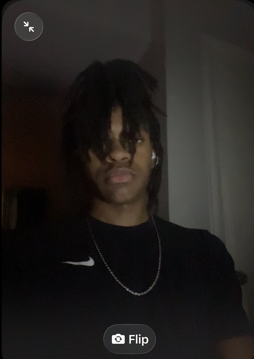arandomdudefr's tweet photo. Here for a good time not a long one https://t.co/ynoX5fPXSV