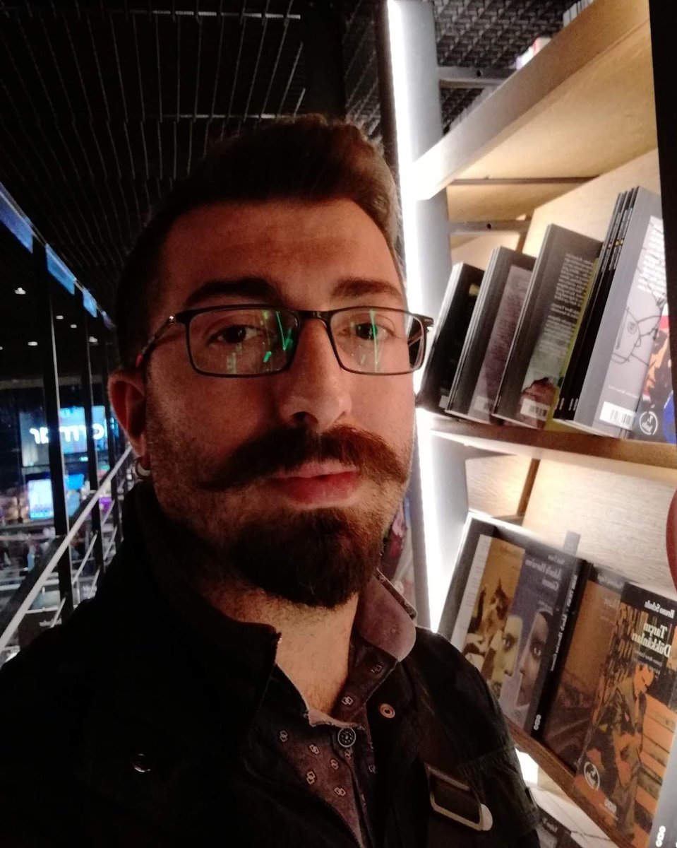 Uzun süredir yaşam mücadelesi veren, metal işçisi yoldaşımız Özcan Çelik bu sabah hayatını kaybetti.

Cenaze töreni bugün saat 15.30'da Sarıgazi Cemevi'nde gerçekleştirilecektir.

Anıları mücadelemizde yaşayacak.