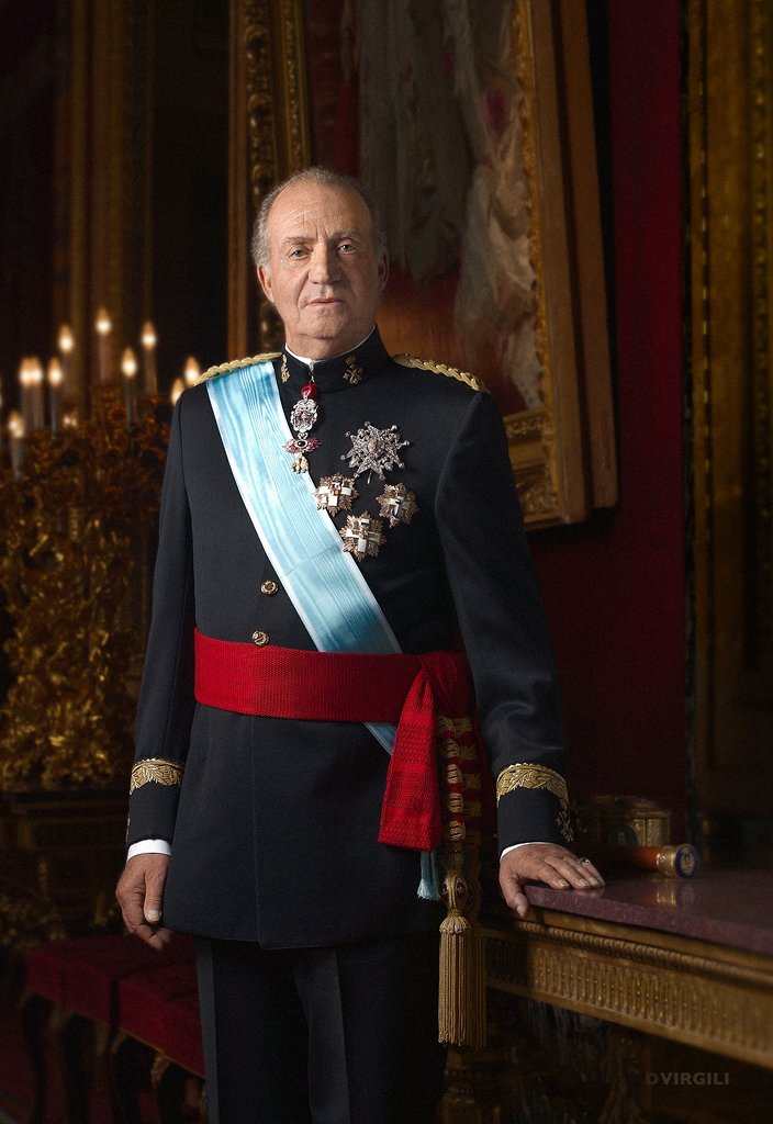 Se  me parte el corazón ver la última foto del rey D. Juan Carlos. No voy a mostrarla. Prefiero poner foto institucional de hace años.

Por el Amor de Dios... que este hombre pueda volver a vivir en España 🇪🇸