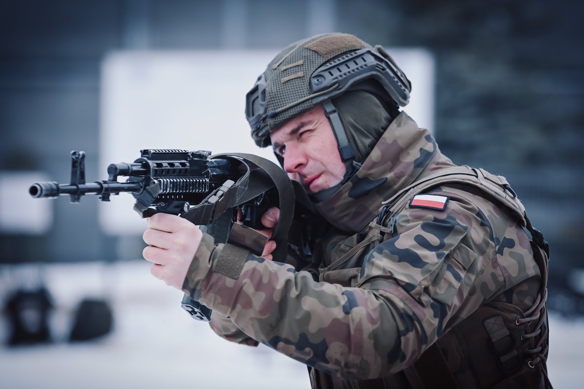 25 BKPow. tweet media